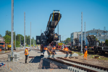 Lipiec 2025: Montaż rozjazdów oraz torów na stacji Sosnowiec Główny