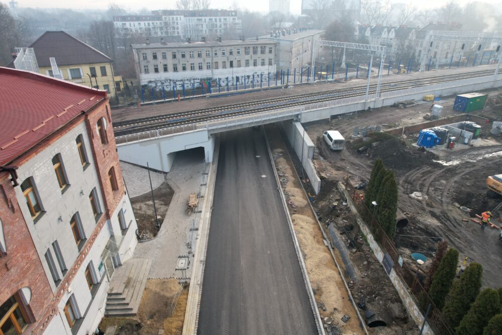 Gotowy jest pierwszy wiadukt w Sosnowcu. Wraca ruch drogowy na ul. Nowopogońską