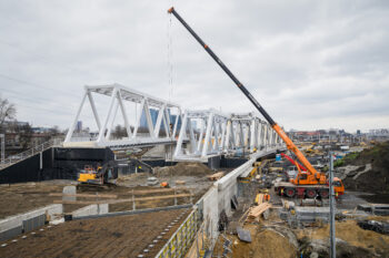 Grudzień: Budowa nowych wiaduktów kolejowych w okolicach stacji Katowice