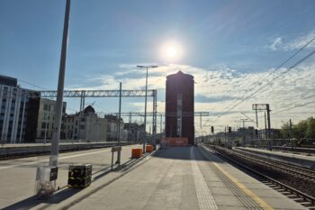 Przebudowany peron na stacji Katowice