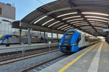 Przebudowany peron na stacji Katowice